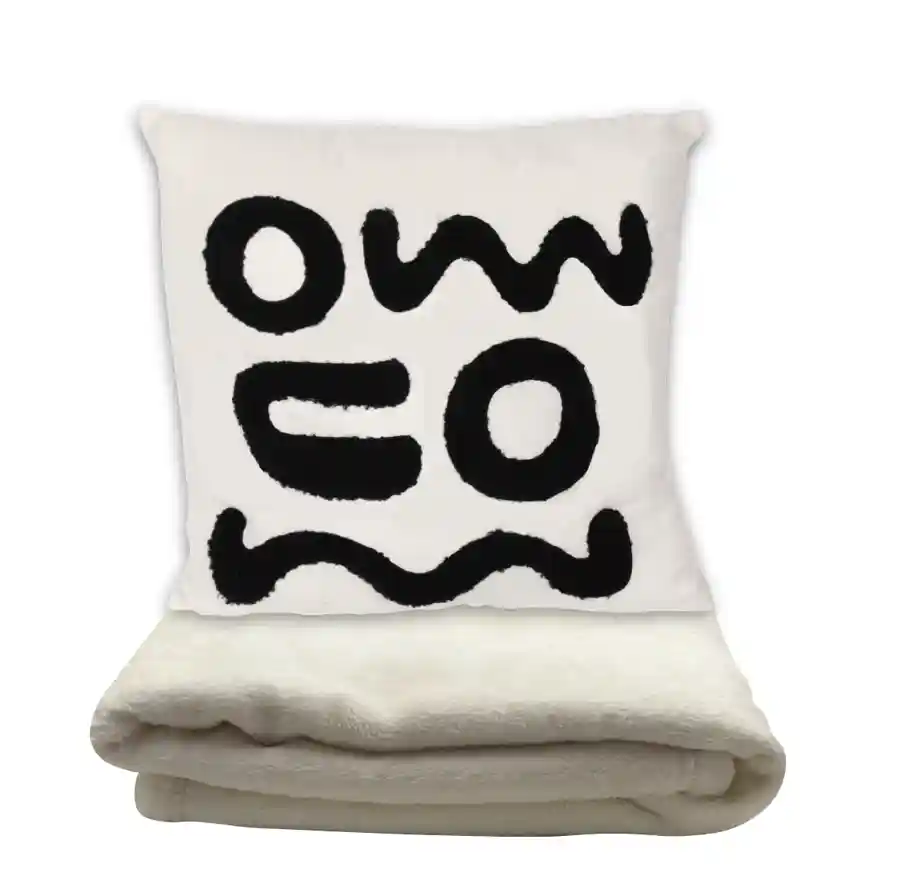 Miniso — Black White Series Throw Pillow Blanket 2-in-1(White)