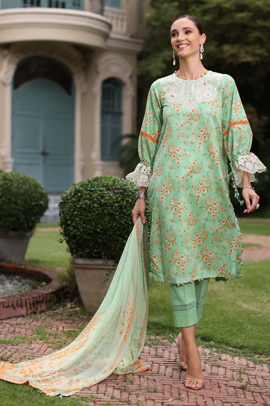 Gul Ahmed — 3 Piece Printed Lawn Suit with Chiffon Dupatta